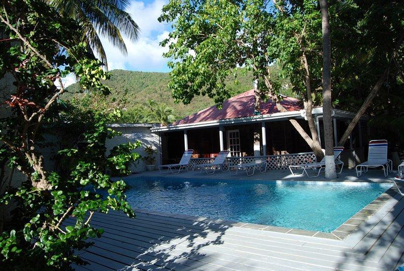 Fort Recovery Villa Suites Hotel Freshwater Pond Exterior photo